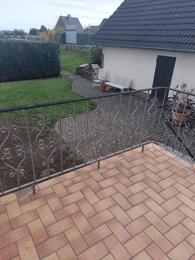 Haus Langert - Einfamilienhaus Mit Terrasse Und Garten Zur Alleinigen Nutzung Baesweiler ภายนอก รูปภาพ